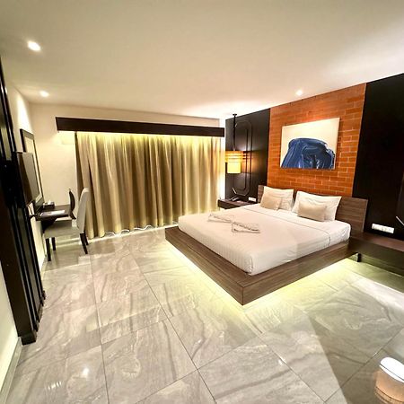 De Coze Hotel Patong Eksteriør bilde