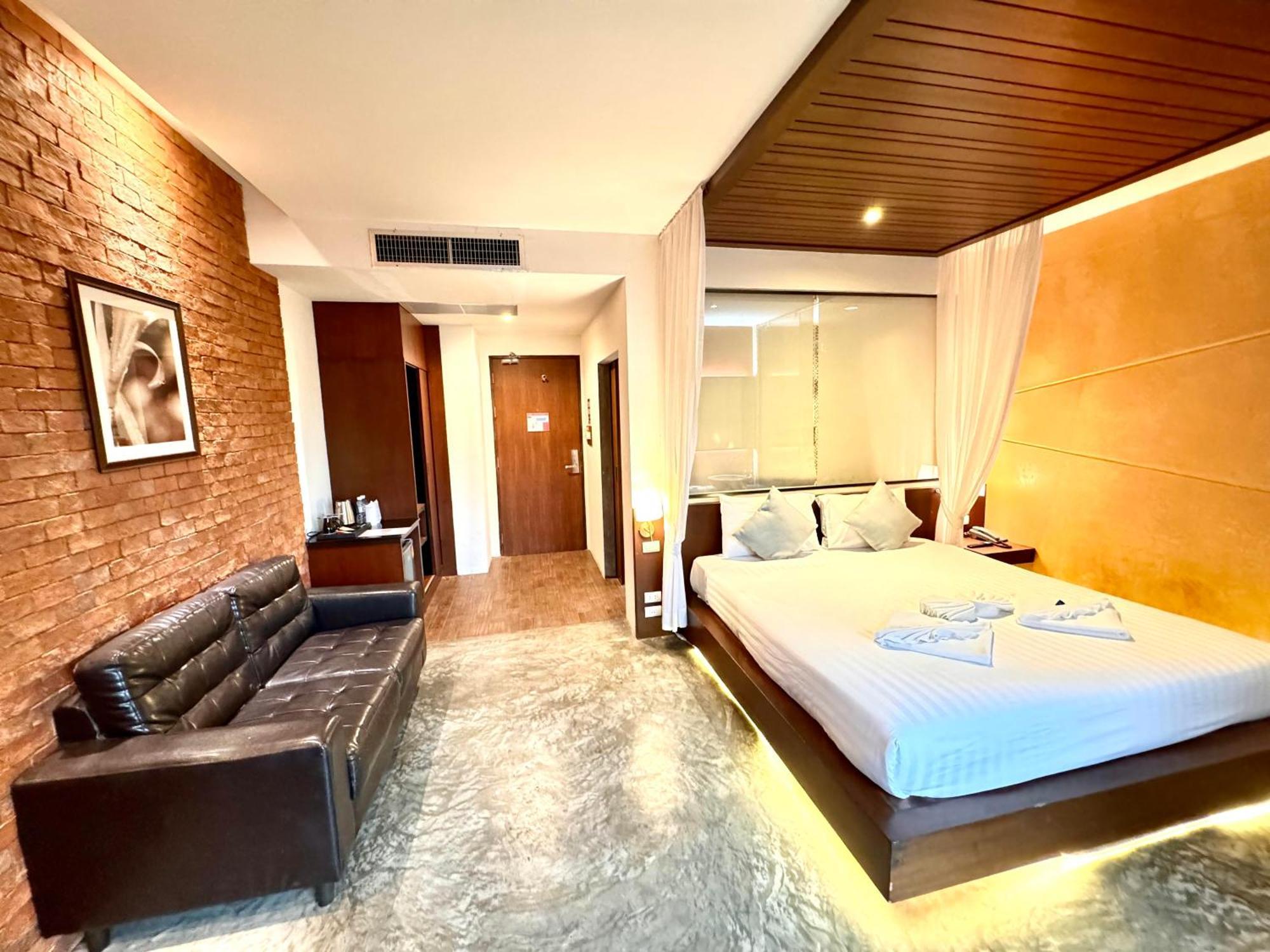 De Coze Hotel Patong Eksteriør bilde