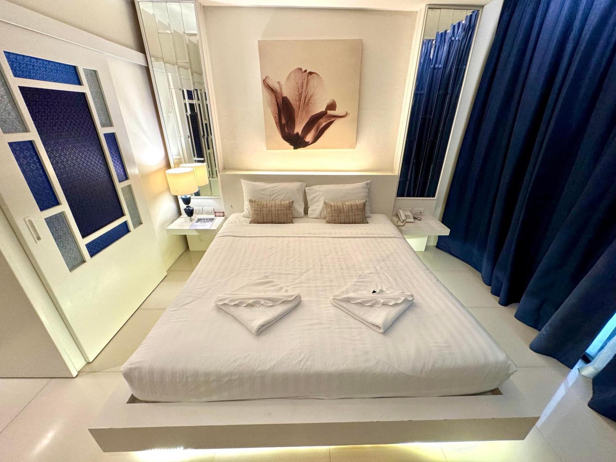 De Coze Hotel Patong Eksteriør bilde