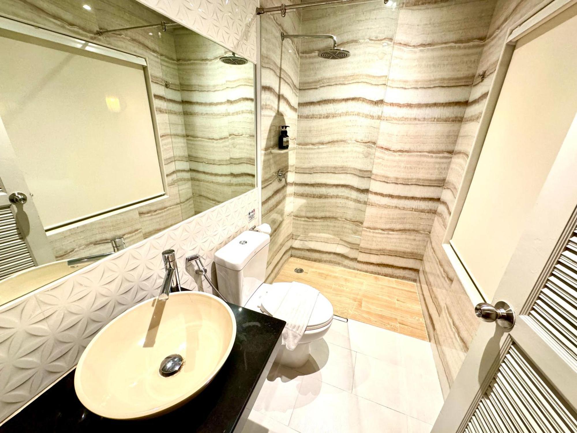 De Coze Hotel Patong Eksteriør bilde