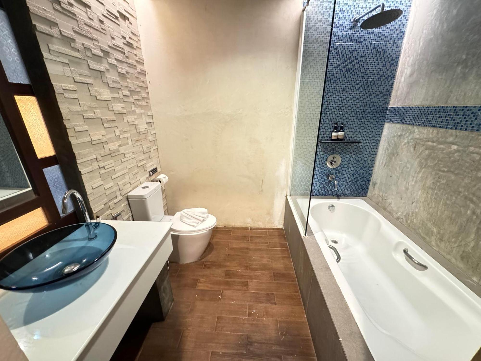 De Coze Hotel Patong Eksteriør bilde