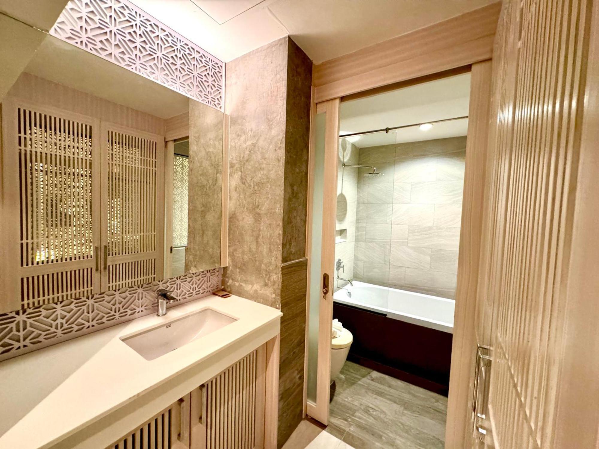 De Coze Hotel Patong Eksteriør bilde