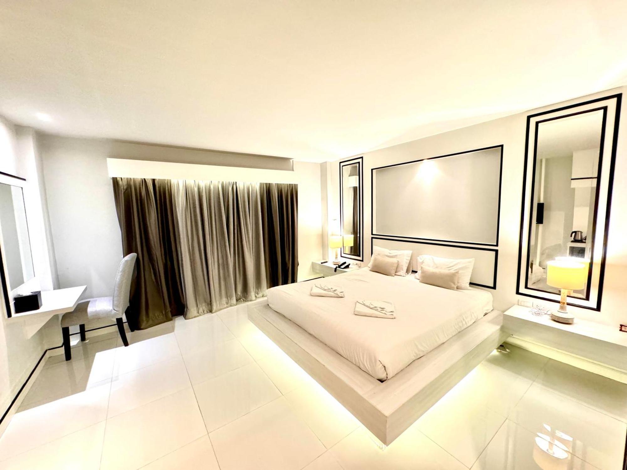 De Coze Hotel Patong Eksteriør bilde